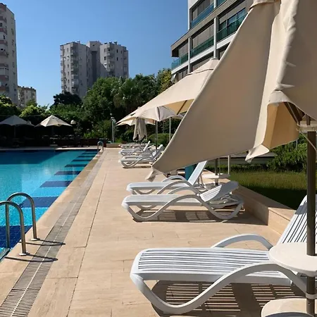 By Lara Antalya
