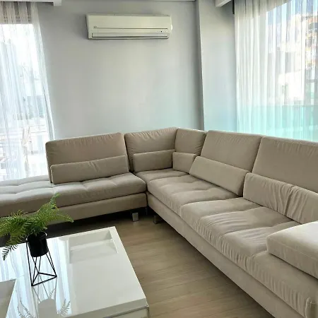 Apartment By Lara *